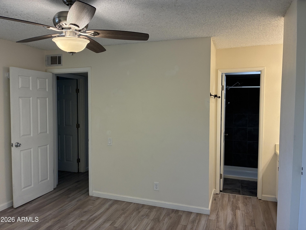 8055 E Thomas Road - Photo 15