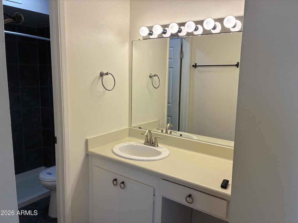 8055 E Thomas Road - Photo 16