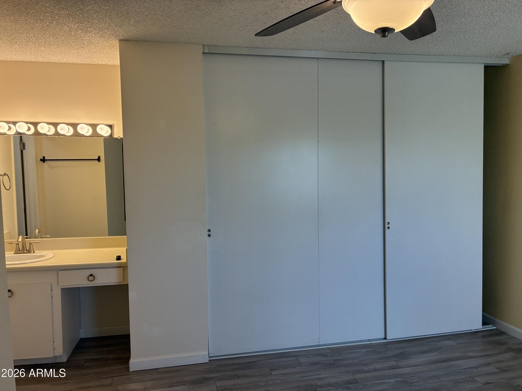 8055 E Thomas Road - Photo 13