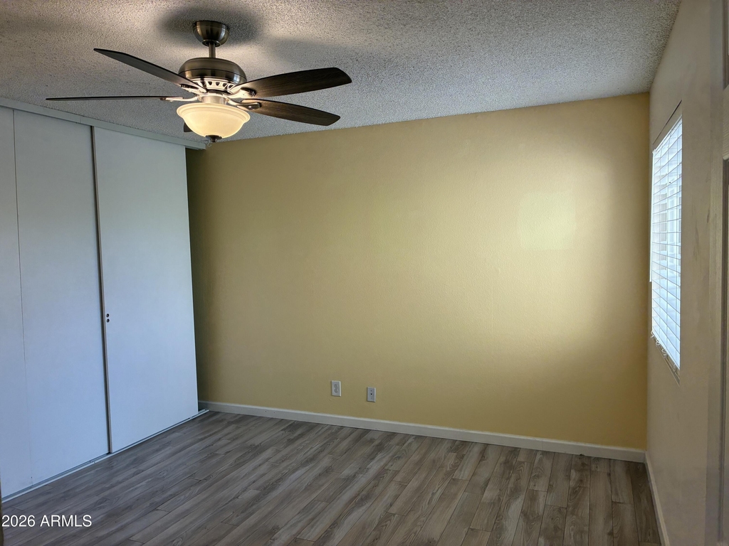 8055 E Thomas Road - Photo 12