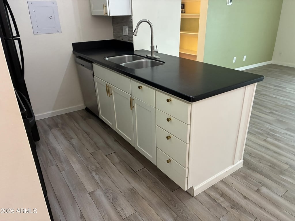 8055 E Thomas Road - Photo 7