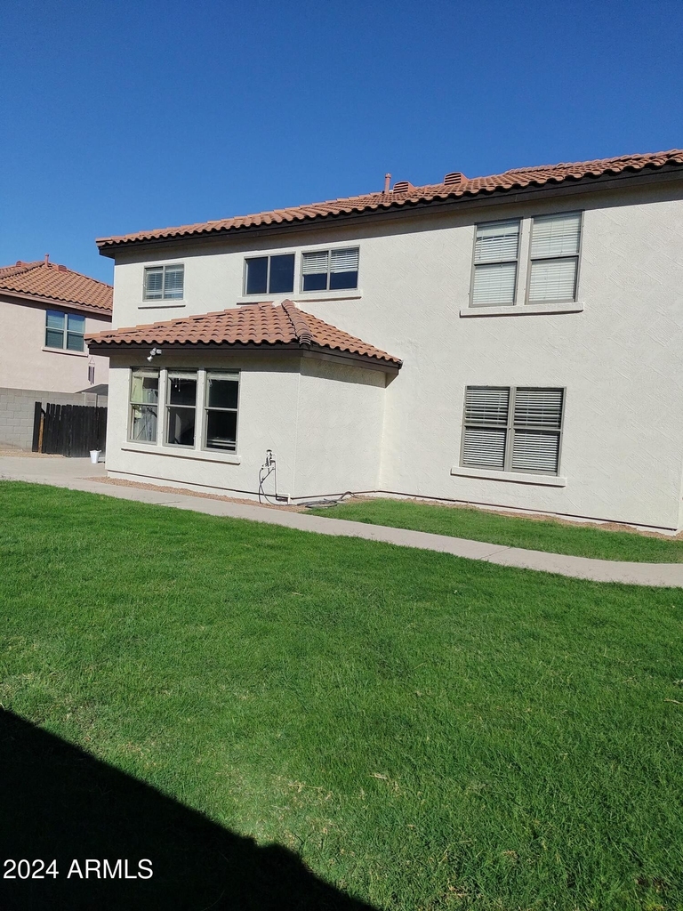 3435 E Longhorn Drive - Photo 22