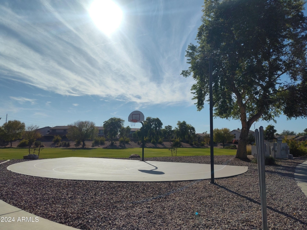 3435 E Longhorn Drive - Photo 29