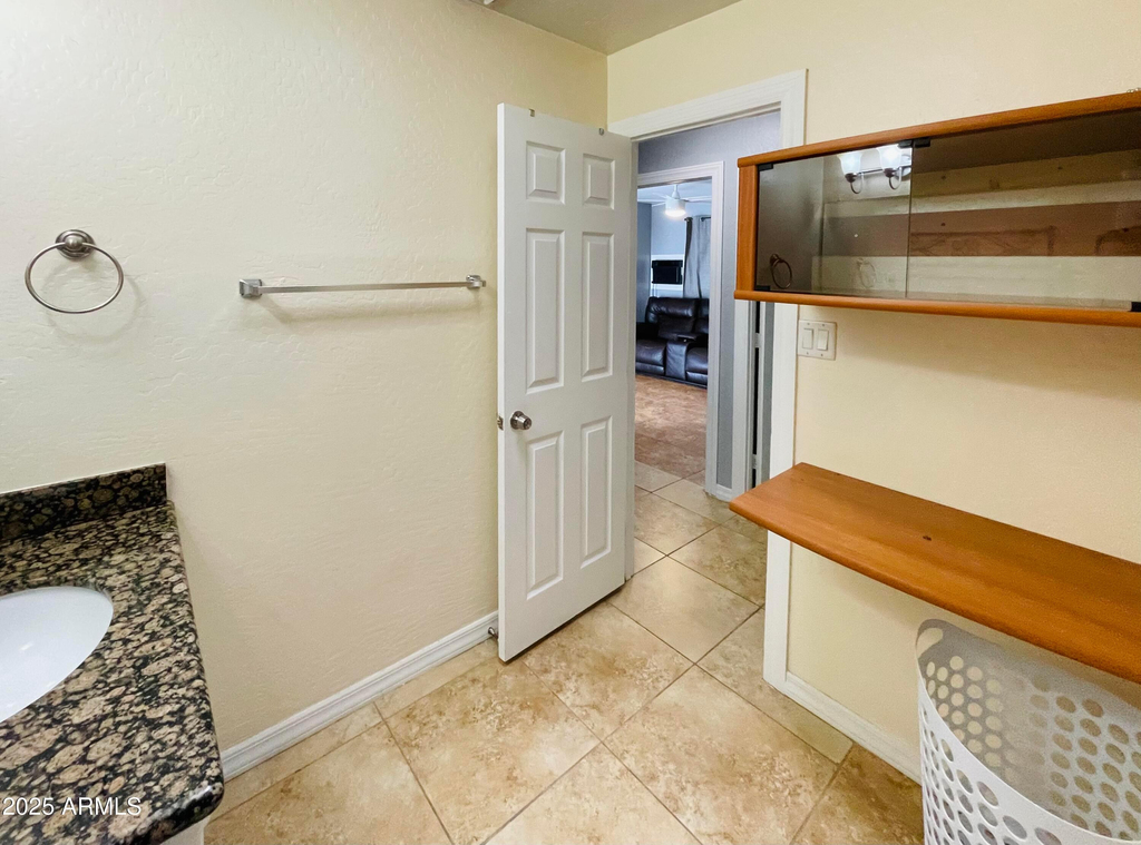 3720 W Mauna Loa Lane - Photo 12