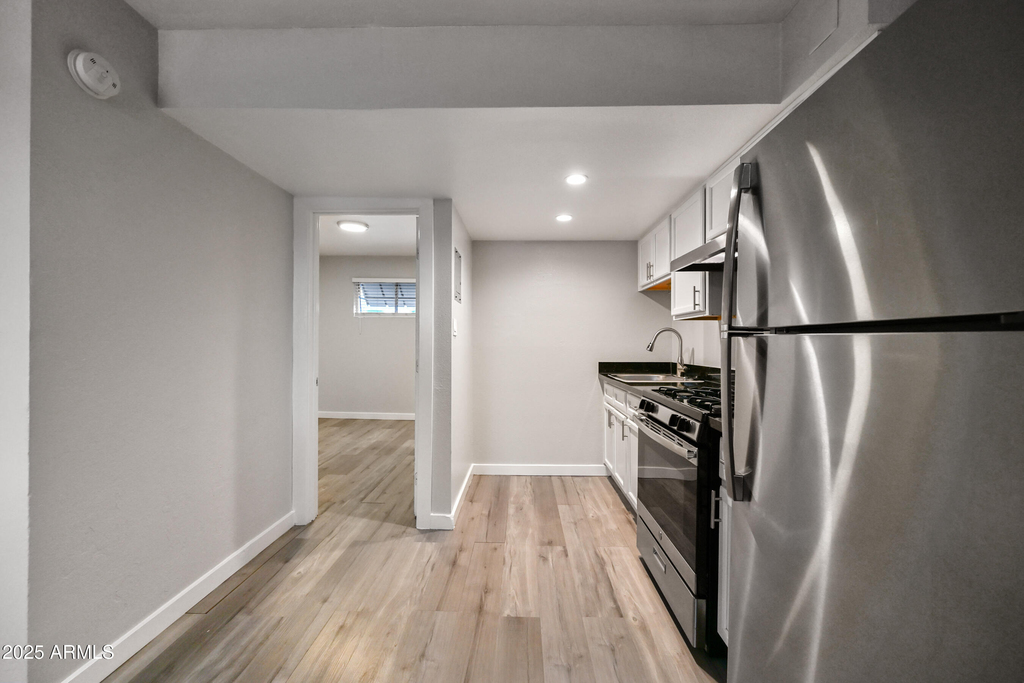 3025 N 32nd Street - Photo 4