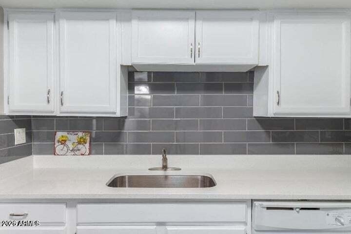 15610 N 29th Street - Photo 3