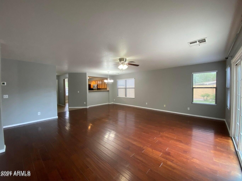 1117 E Arabian Drive - Photo 27