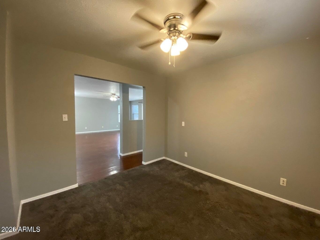 1117 E Arabian Drive - Photo 16