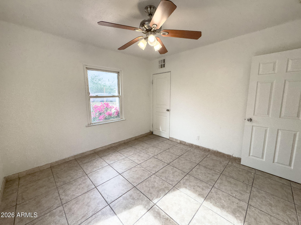 2517 E Culver Street - Photo 23