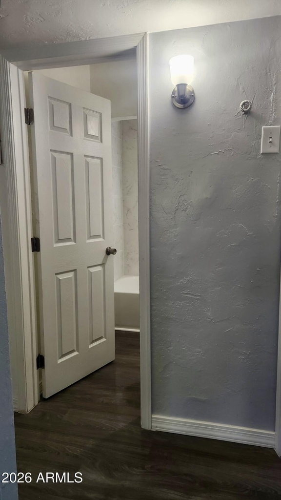 7561 N 27th Avenue - Photo 10