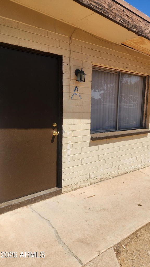 2240 W Morten Avenue - Photo 8