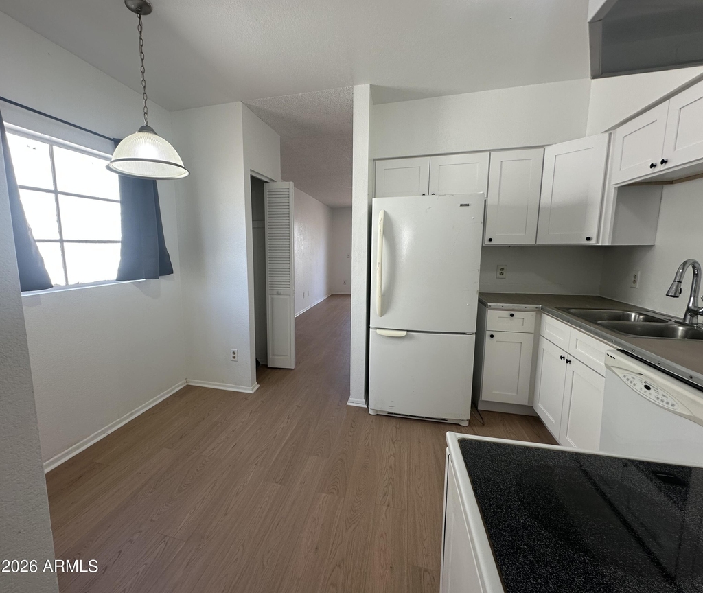 2844 E Monte Cristo Avenue - Photo 0