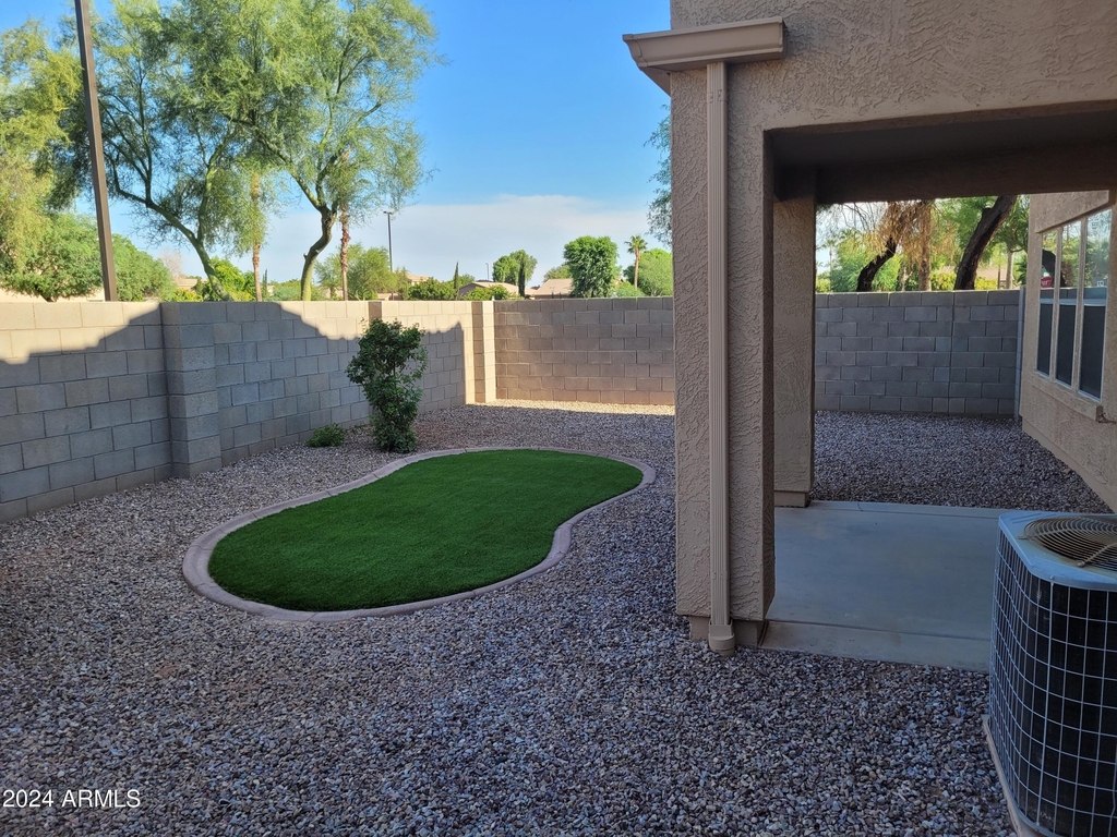 3683 E Constitution Drive - Photo 24
