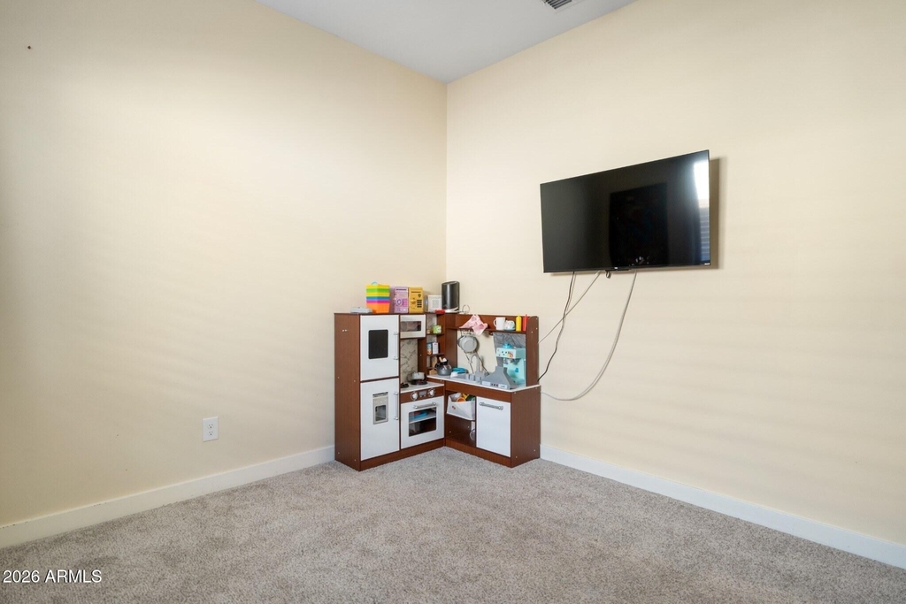 35391 W Santa Monica Avenue - Photo 9