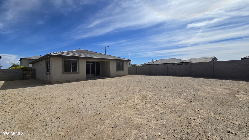 19912 W Lilac Street - Photo 30