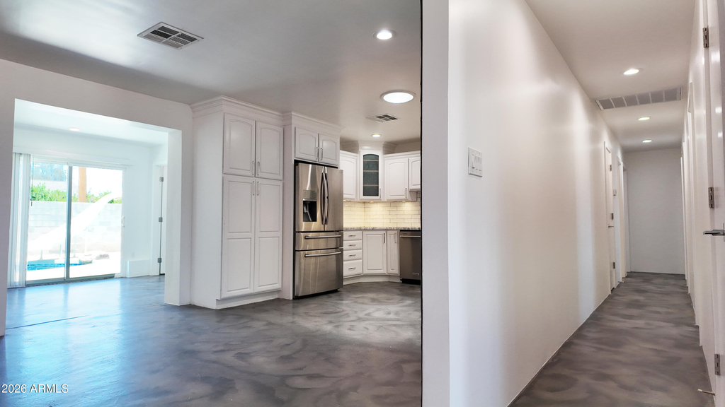 8144 E Fairmount Avenue - Photo 4