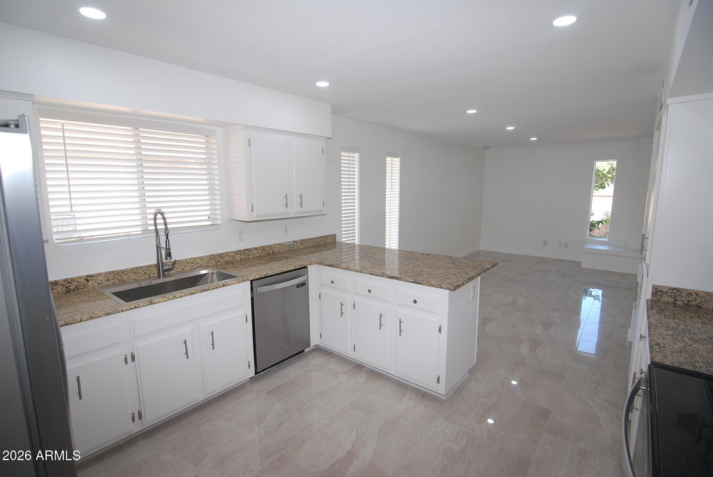 8619 E Via Del Palacio -- - Photo 7