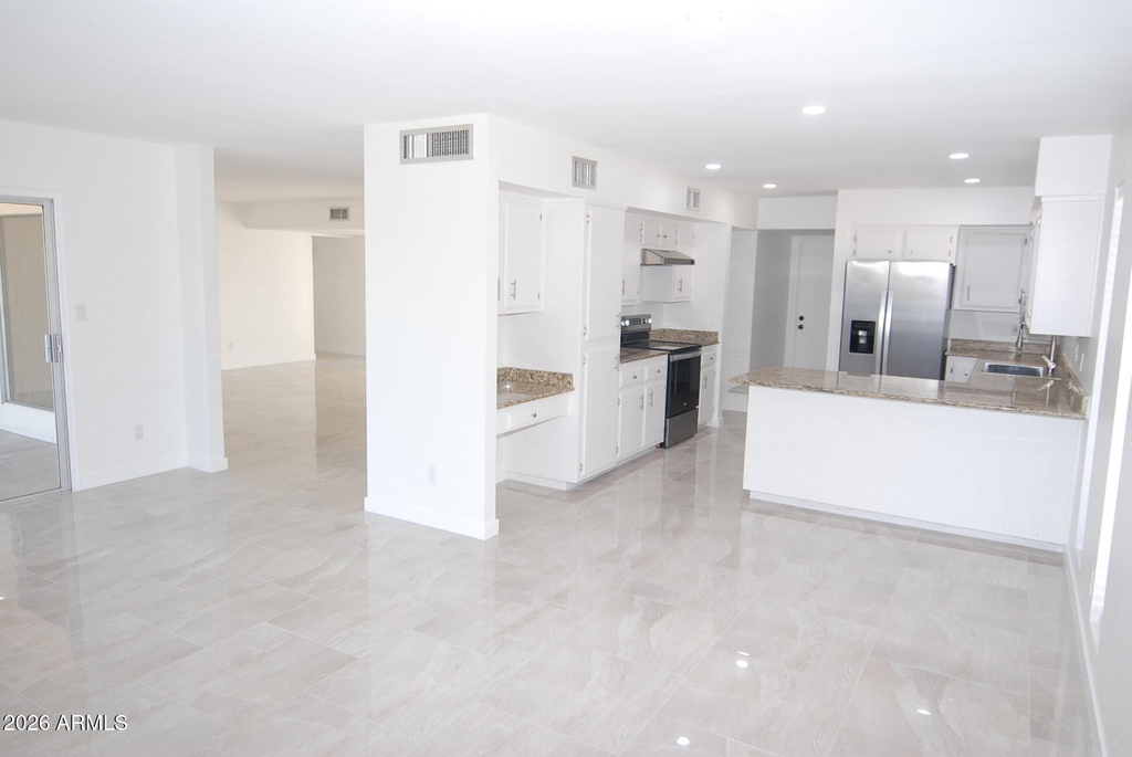 8619 E Via Del Palacio -- - Photo 6