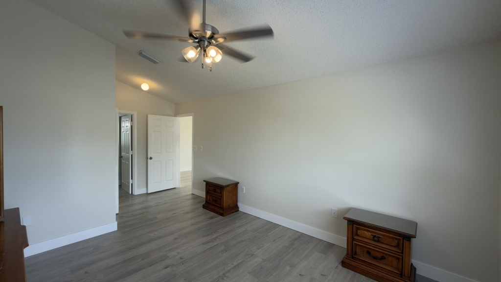 160 Bella Vista Court N - Photo 18