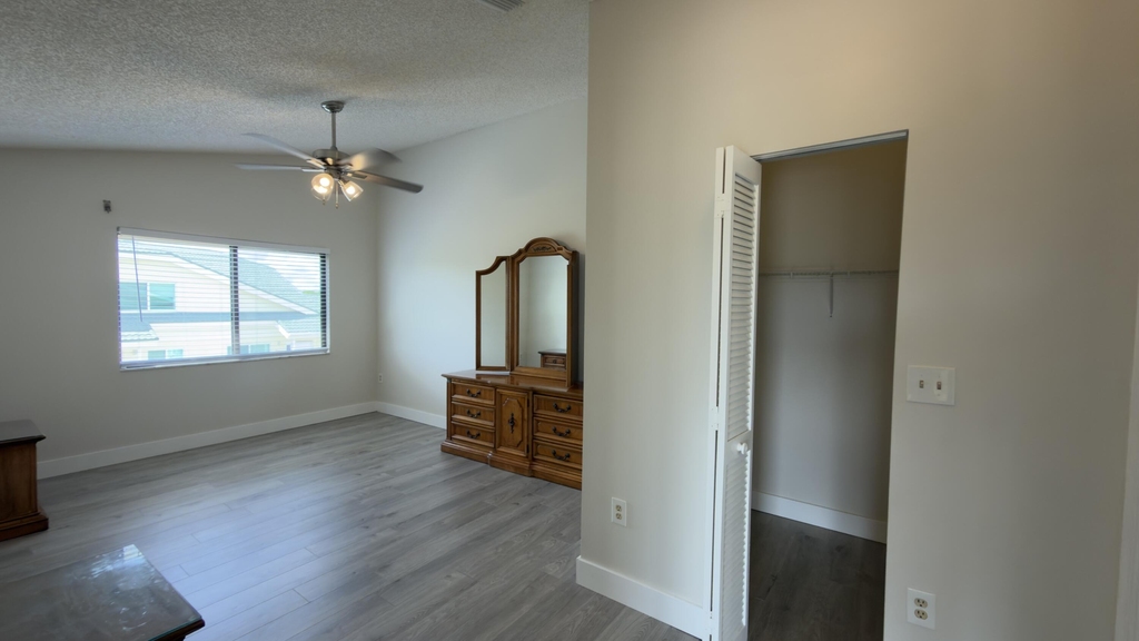 160 Bella Vista Court N - Photo 19