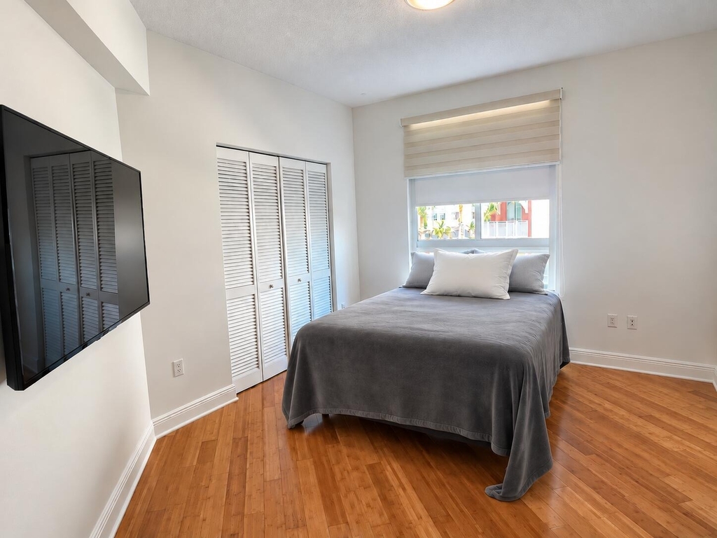 7270 Sw 89th Street - Photo 6