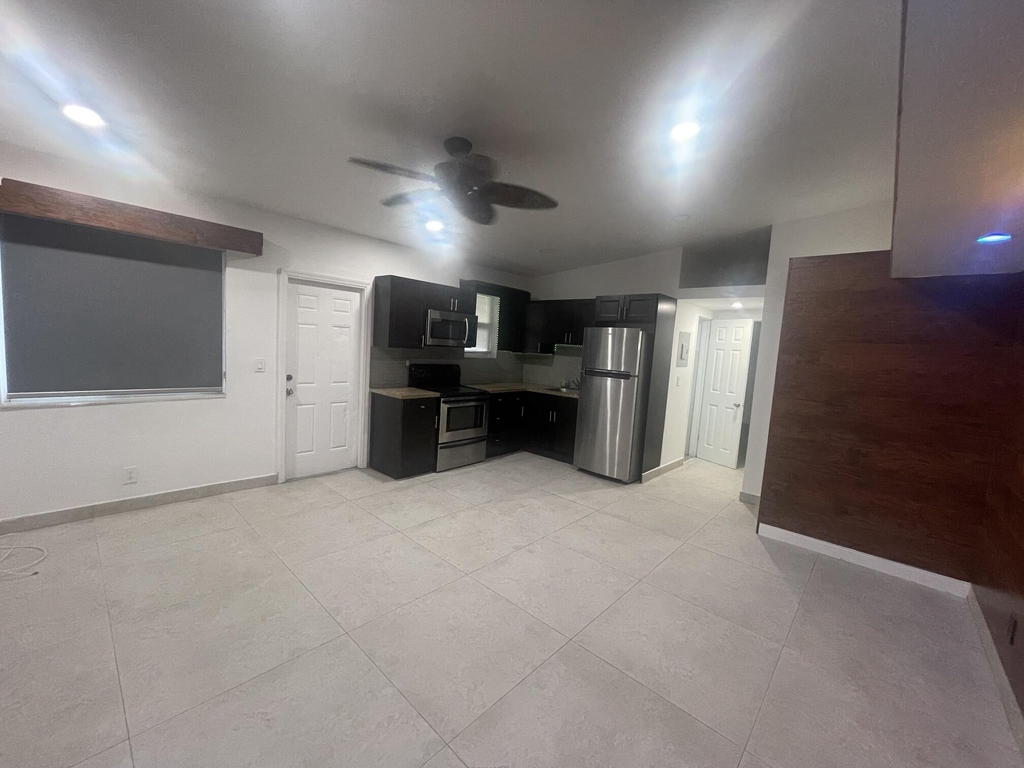 725 S 20th Avenue - Photo 14