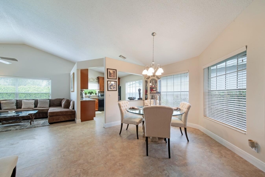 7872 Mansfield Hollow Road - Photo 5