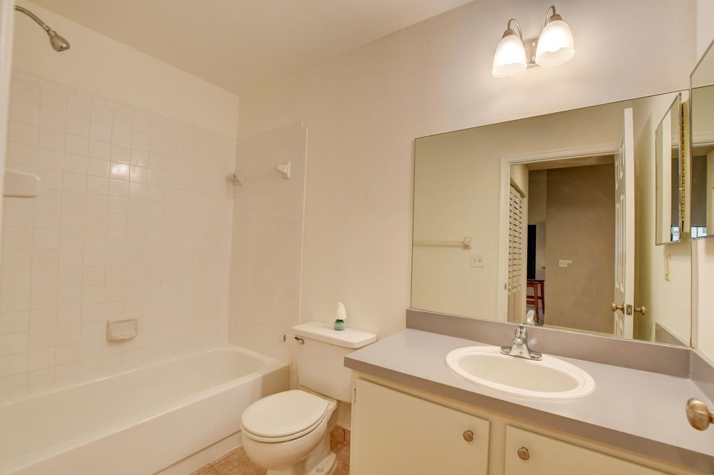 499 Hardwood Place - Photo 22