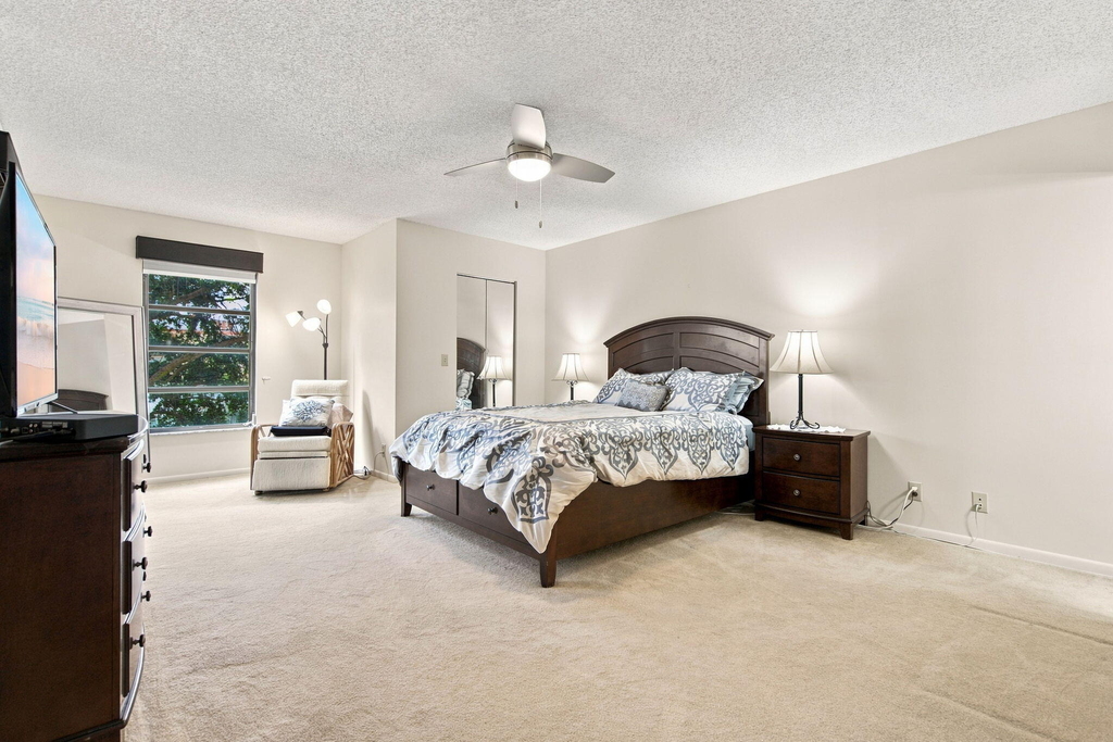 7290 Kinghurst Drive - Photo 11