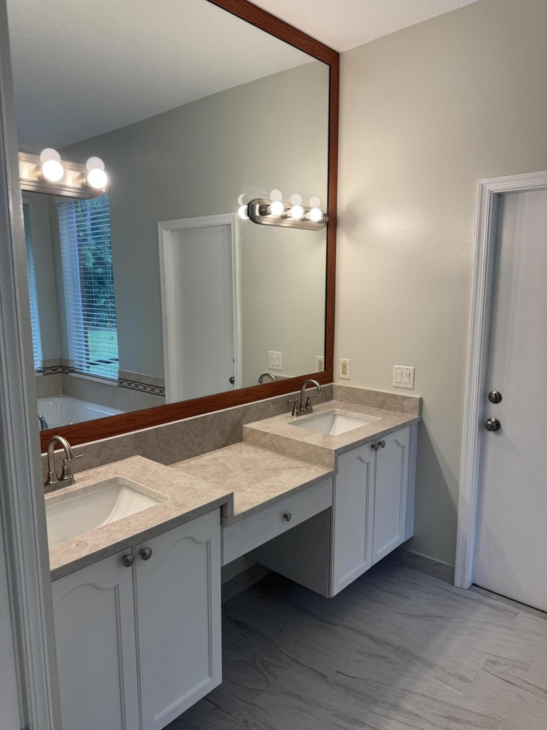 14917 Tangelo Boulevard - Photo 33