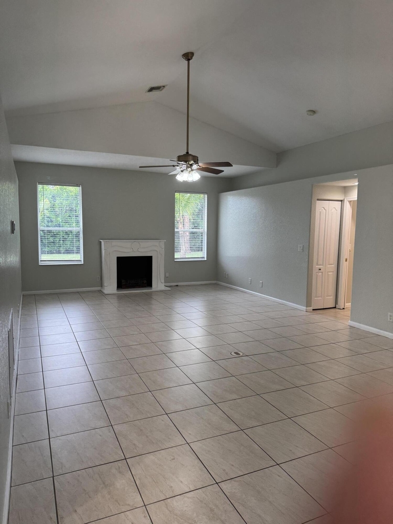 14917 Tangelo Boulevard - Photo 10