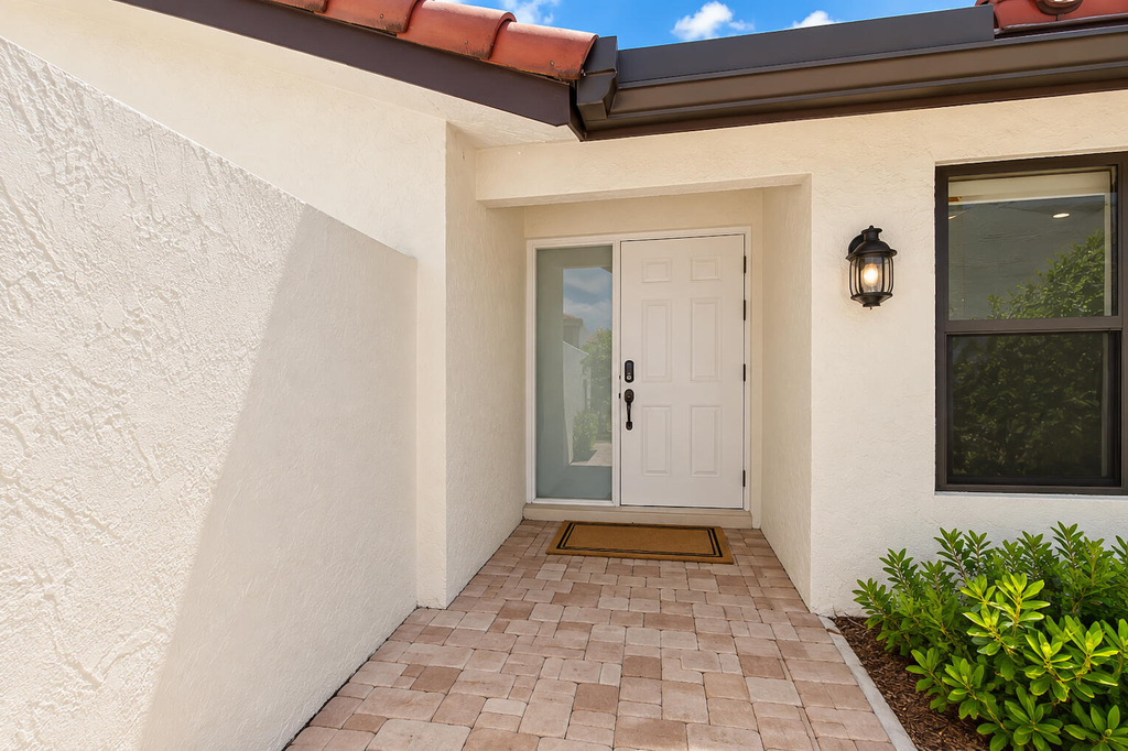 21460 Laguna Drive - Photo 4