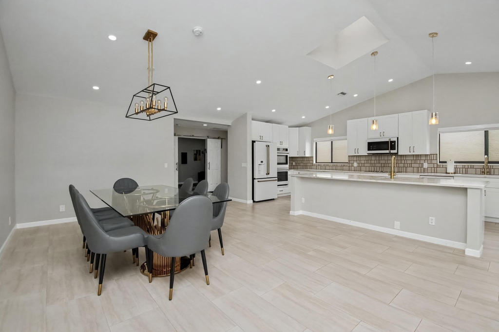 21460 Laguna Drive - Photo 23