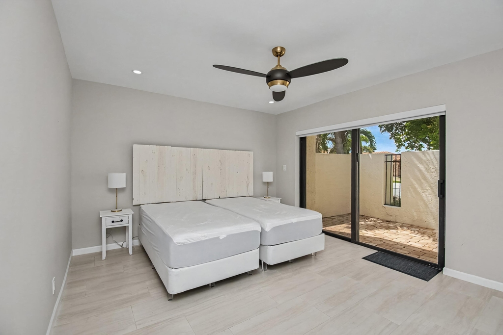 21460 Laguna Drive - Photo 37