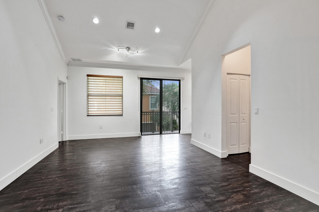 12662 Nw 32nd Place - Photo 6