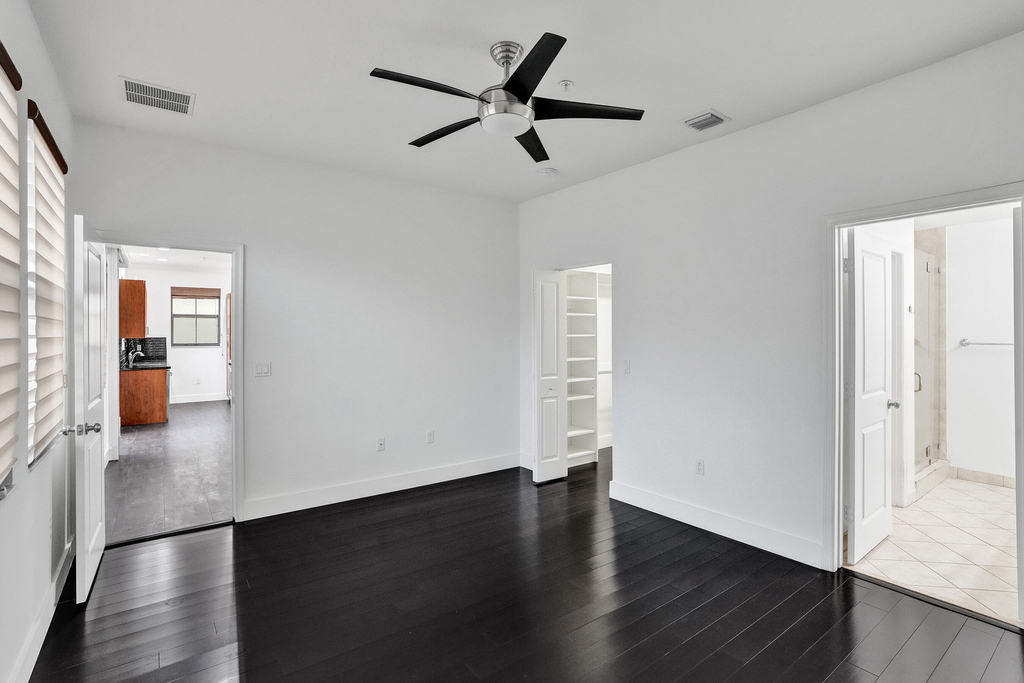 12662 Nw 32nd Place - Photo 9