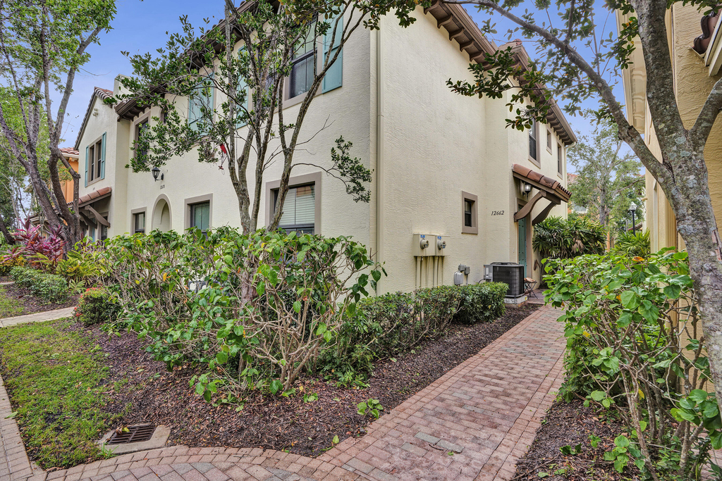 12662 Nw 32nd Place - Photo 36