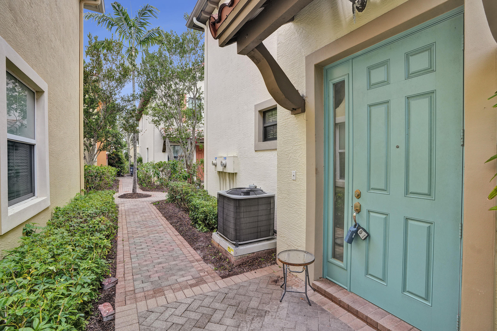 12662 Nw 32nd Place - Photo 37