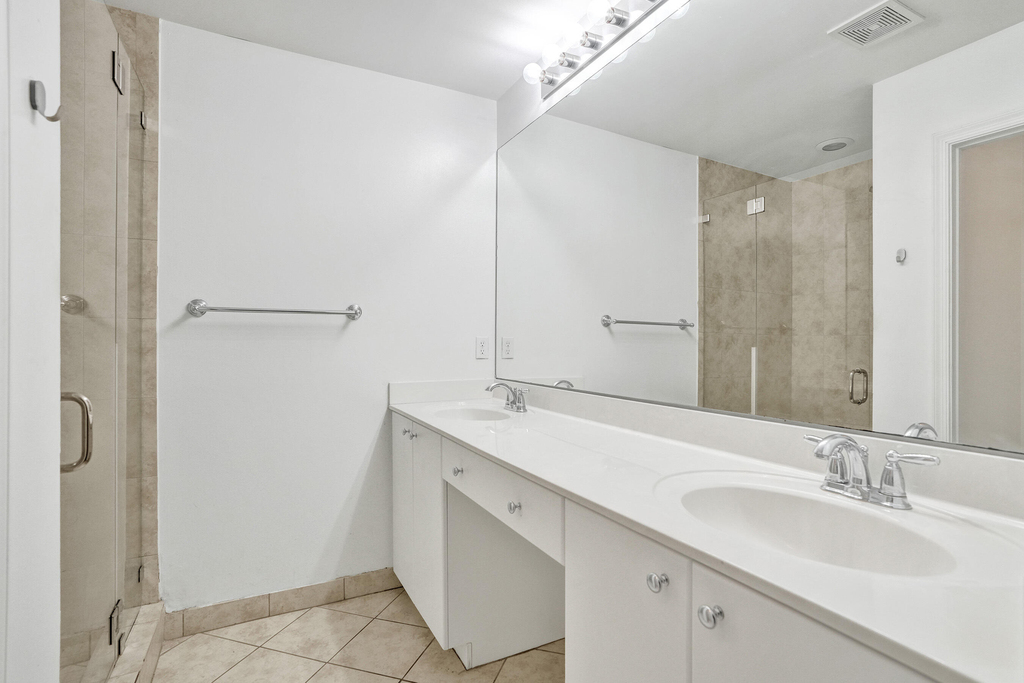 12662 Nw 32nd Place - Photo 13
