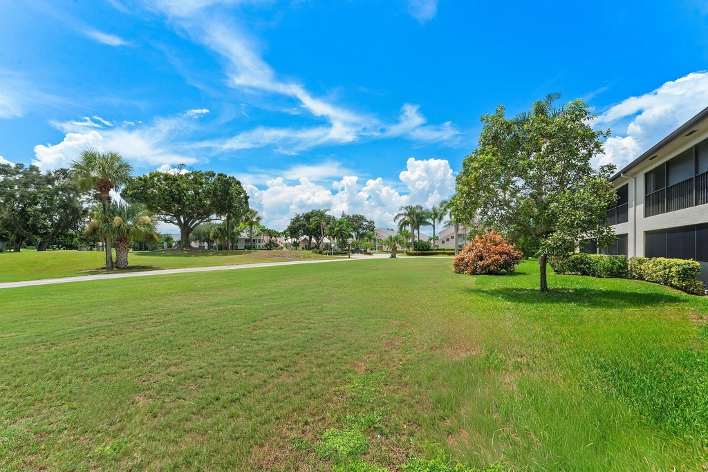 1502 Pinecrest Circle - Photo 25