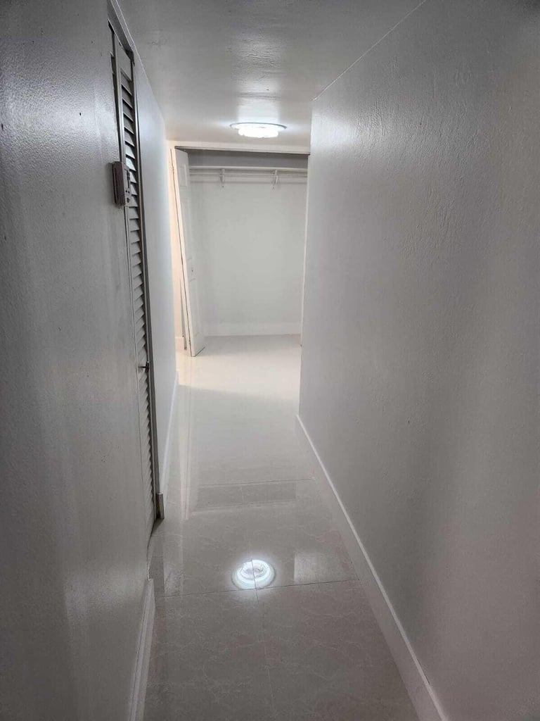 8801 W Flagler Street - Photo 10