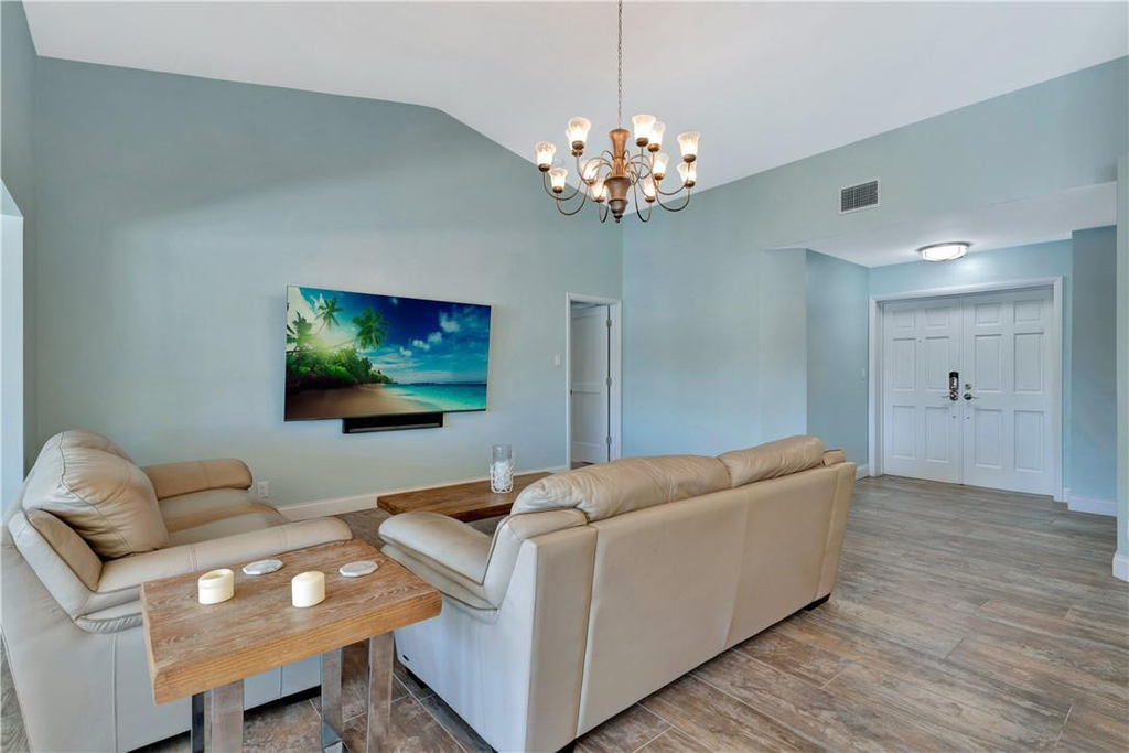 2711 Boone Drive - Photo 6