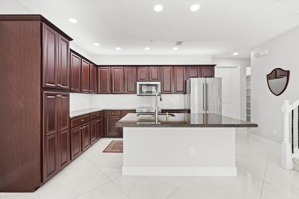 4980 Nw 15th Avenue - Photo 4