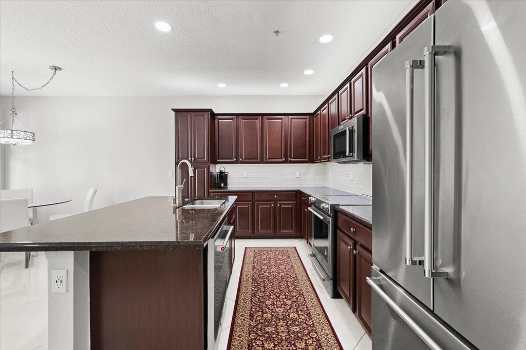 4980 Nw 15th Avenue - Photo 2
