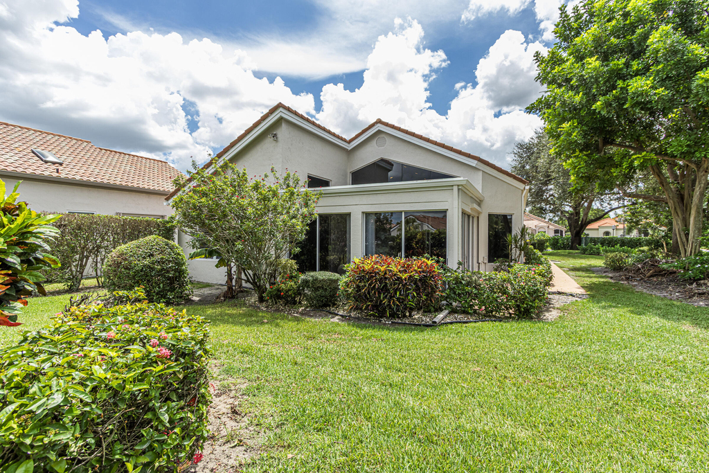 6219 Evian Place - Photo 2