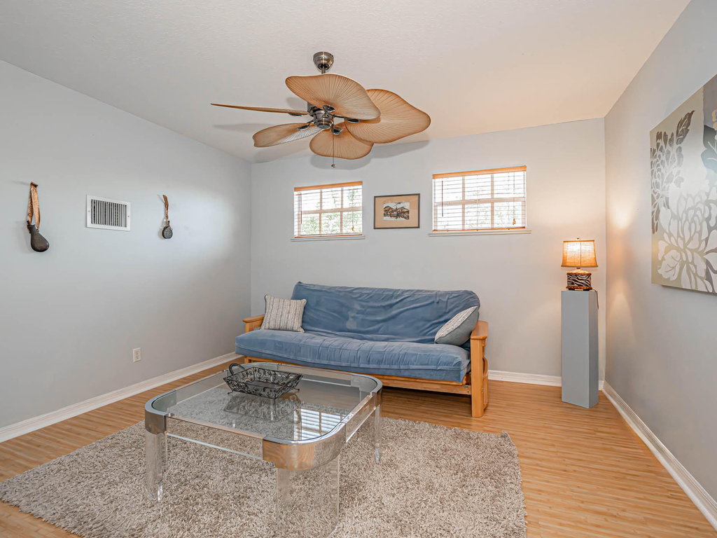 559 6th Street - Photo 10
