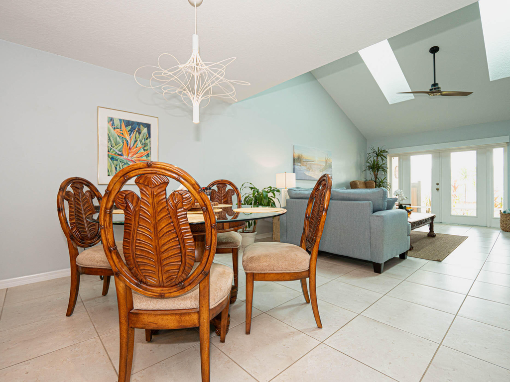 559 6th Street - Photo 17