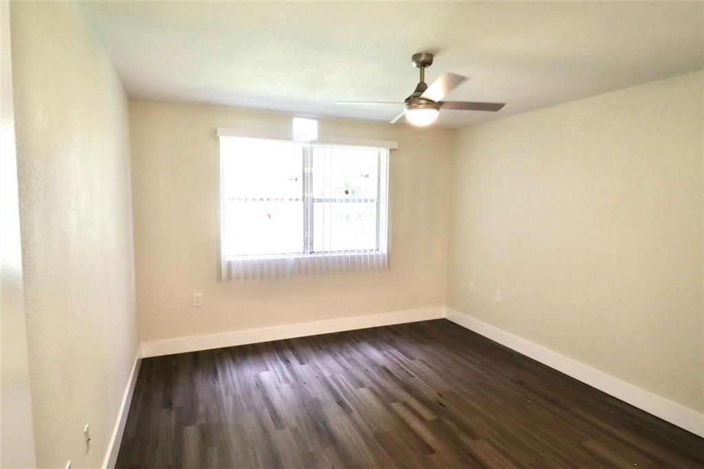 8121 Sw 21st Court - Photo 14
