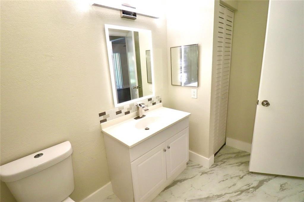 8121 Sw 21st Court - Photo 7