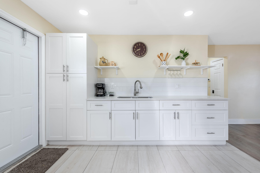 3914 Serubi Avenue - Photo 3